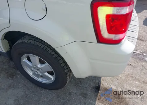 2011 Ford Escape Xlt из США, поврежденный, VIN 1FMCU0D7XBKB82737